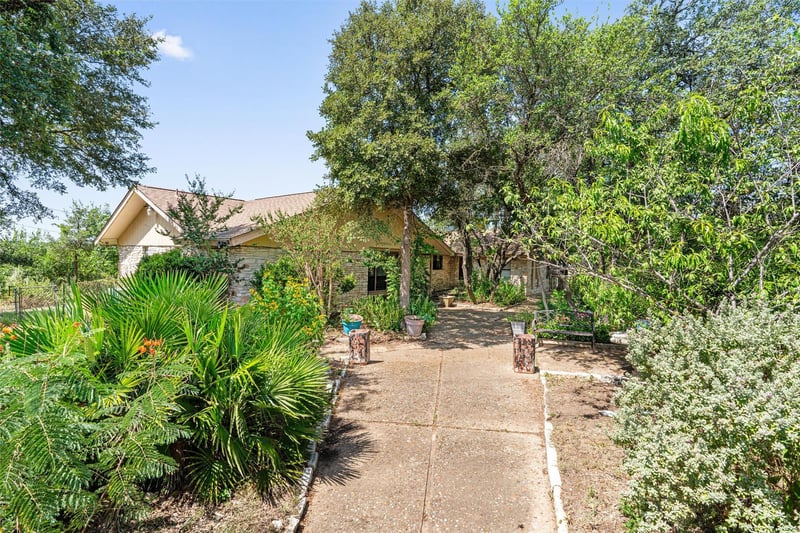210 Raley RD, Cedar Park, TX 78613