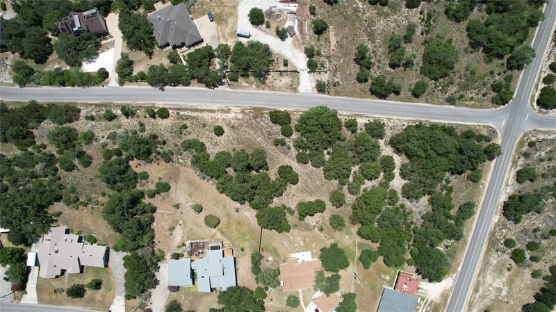 1061 Cougar DR, Canyon Lake, TX 78133
