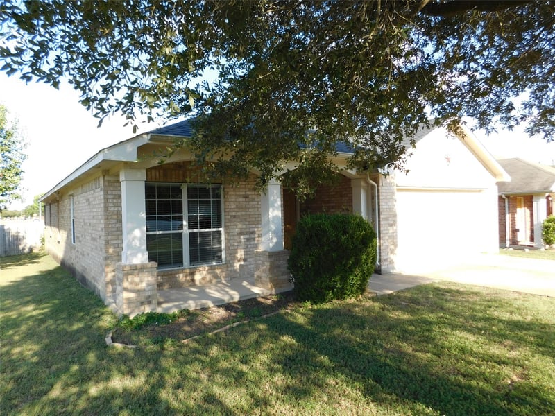 1302 Rainbow Parke DR, Round Rock, TX 78665