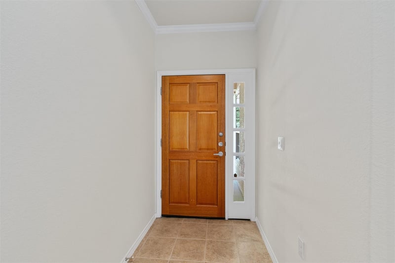 215 Crockett Loop, Georgetown, TX 78633