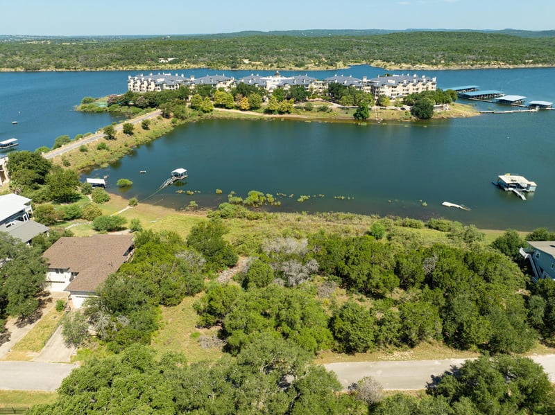 3500 Parliament CV, Lago Vista, TX 78645