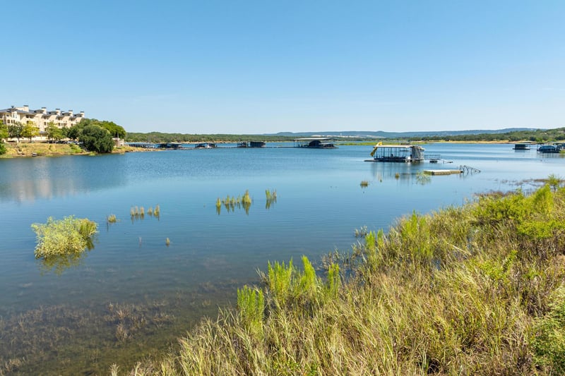 3500 Parliament CV, Lago Vista, TX 78645