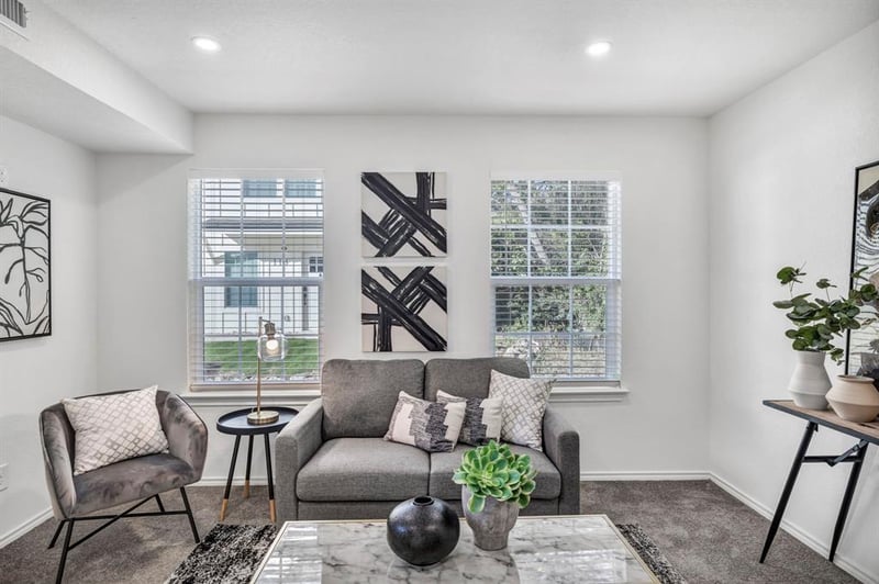 350 Debus ST #124, Taylor, TX 76574