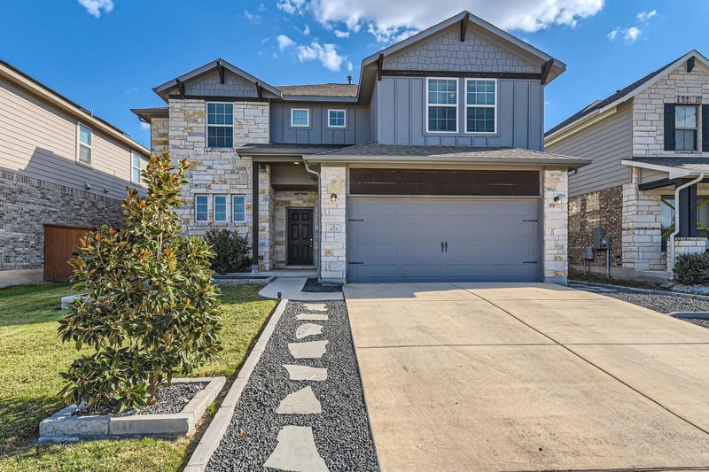 201 Double Mountain RD, Liberty Hill, TX 78642