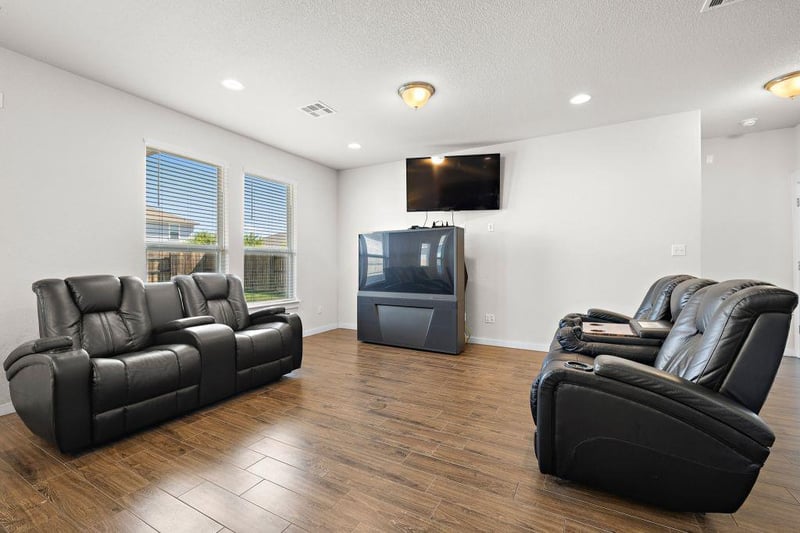 233 Trellis BLVD, Leander, TX 78641