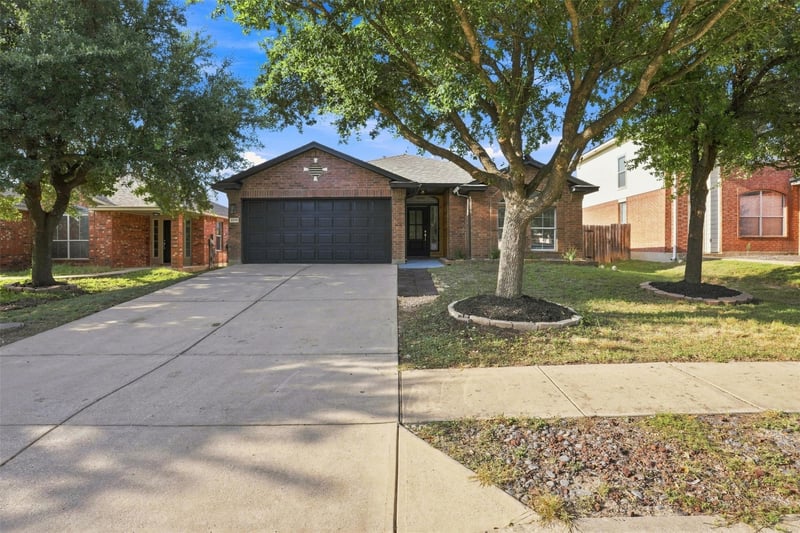 1008 Grey Castle DR, Pflugerville, TX 78660