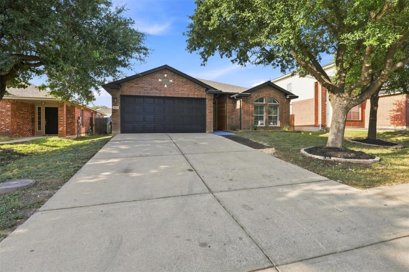1008 Grey Castle DR, Pflugerville, TX 78660