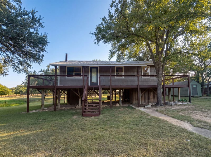 1002 Hummingbird DR, Marble Falls, TX 78654
