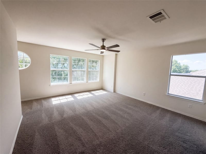 710 Encanto DR, Leander, TX 78641
