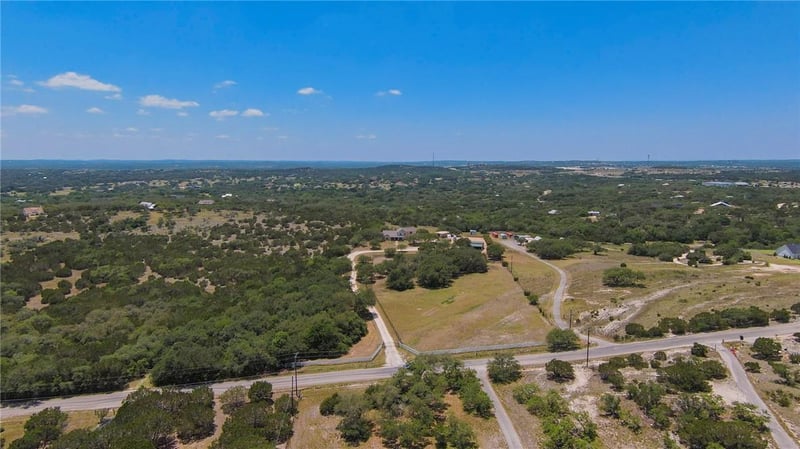 550 Hays Country Acres RD, Dripping Springs, TX 78620