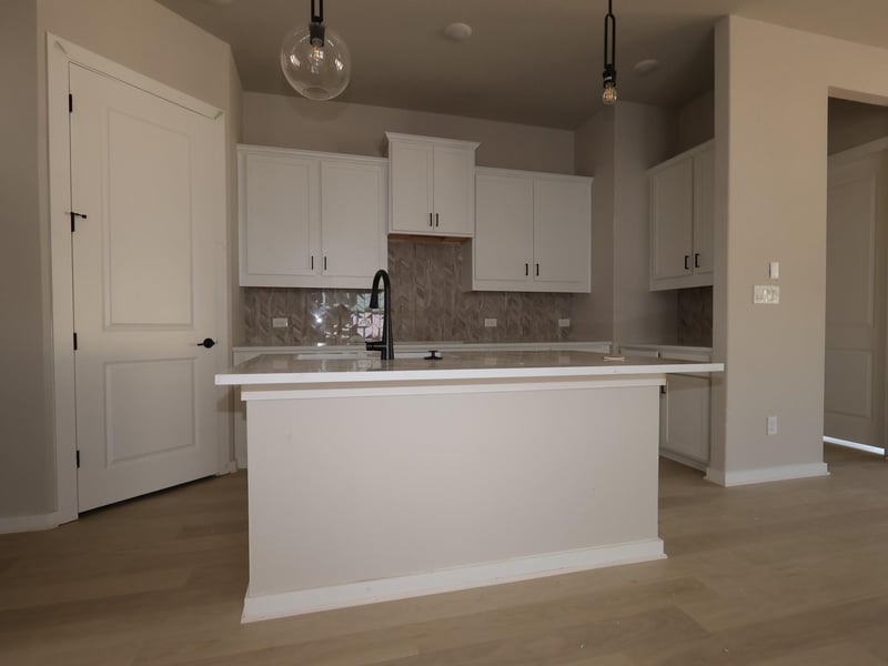 192 Bishop Wood RD, Dripping Springs, TX 78620