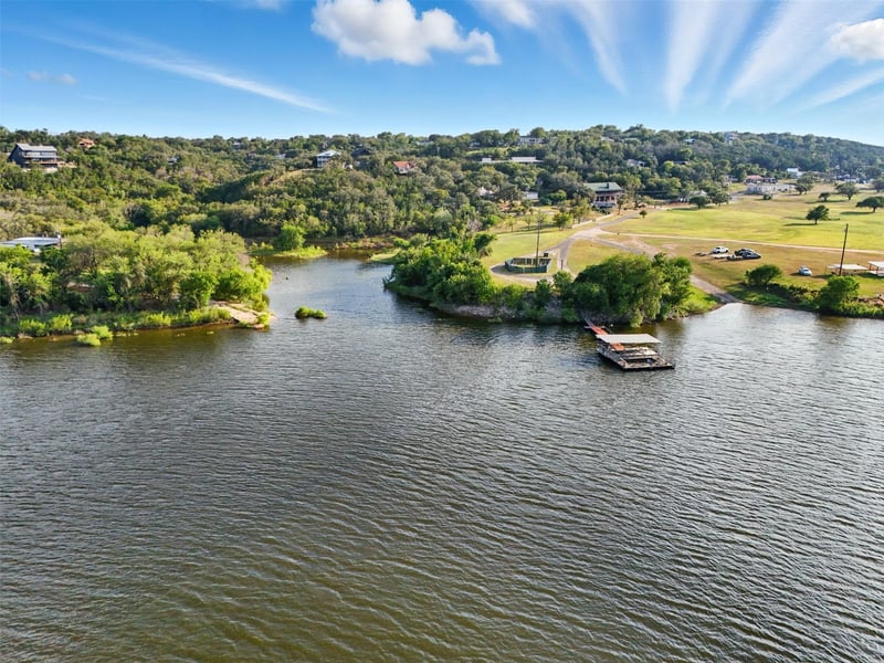122 Ridge DR, Spicewood, TX 78669