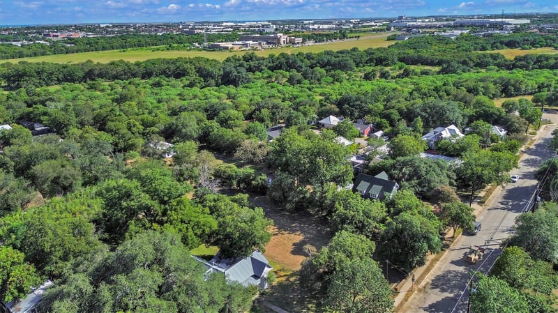 1247 W San Antonio ST, San Marcos, TX 78666