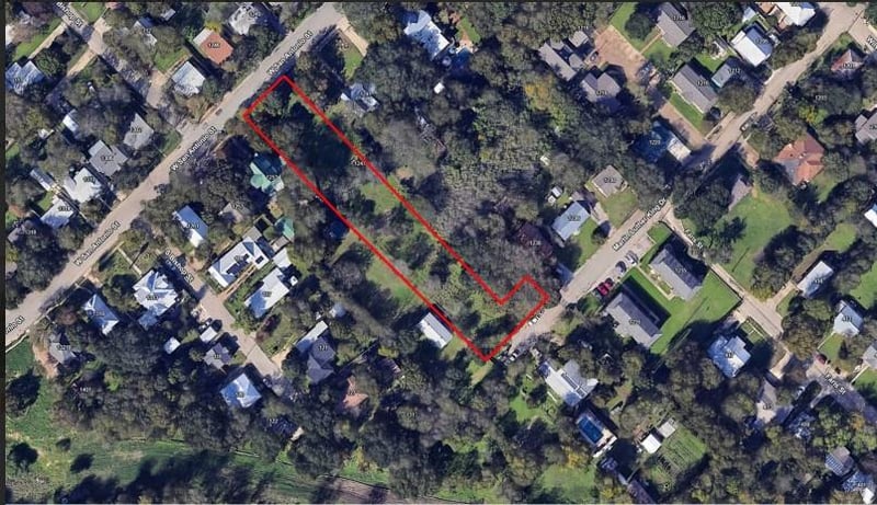 1247 W San Antonio ST, San Marcos, TX 78666