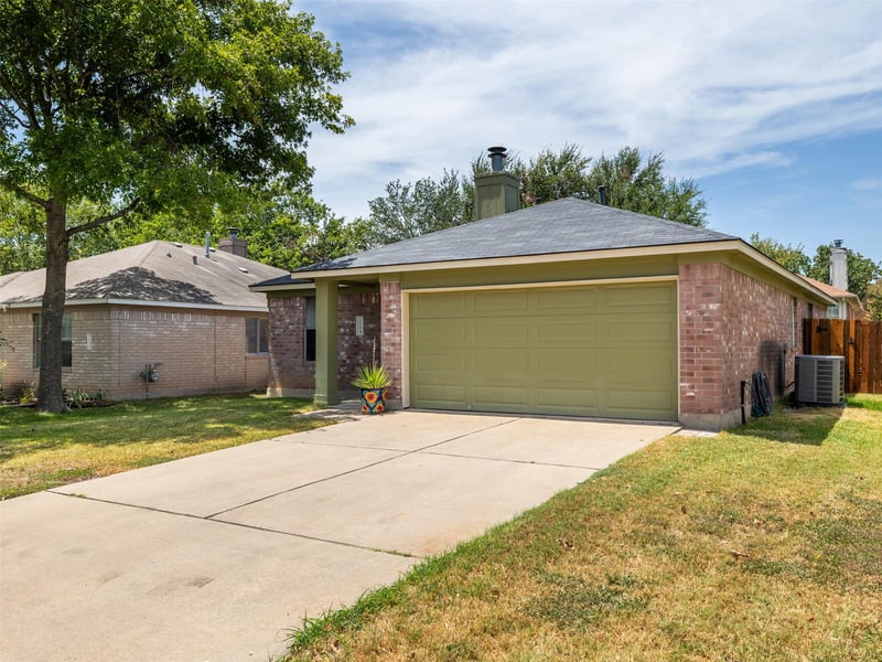 1104 Laurelleaf DR, Pflugerville, TX 78660