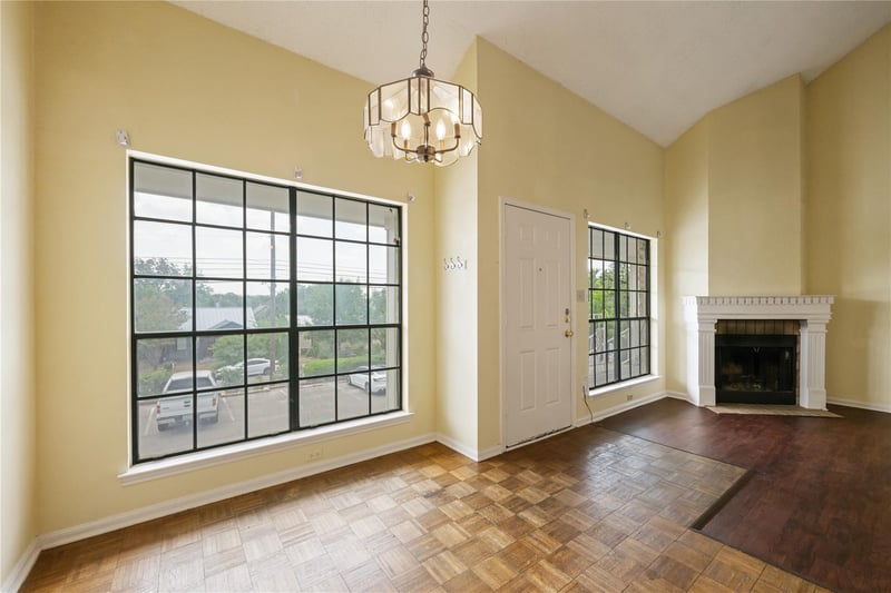 1610 Waterston Ave #11, Austin, TX 78703