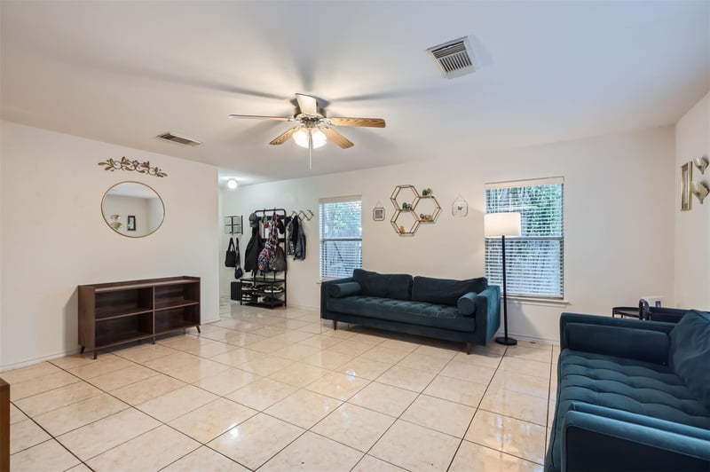 1049 Stone TRL, New Braunfels, TX 78130