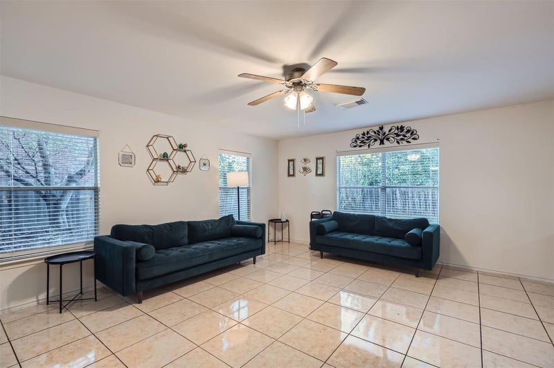 1049 Stone TRL, New Braunfels, TX 78130