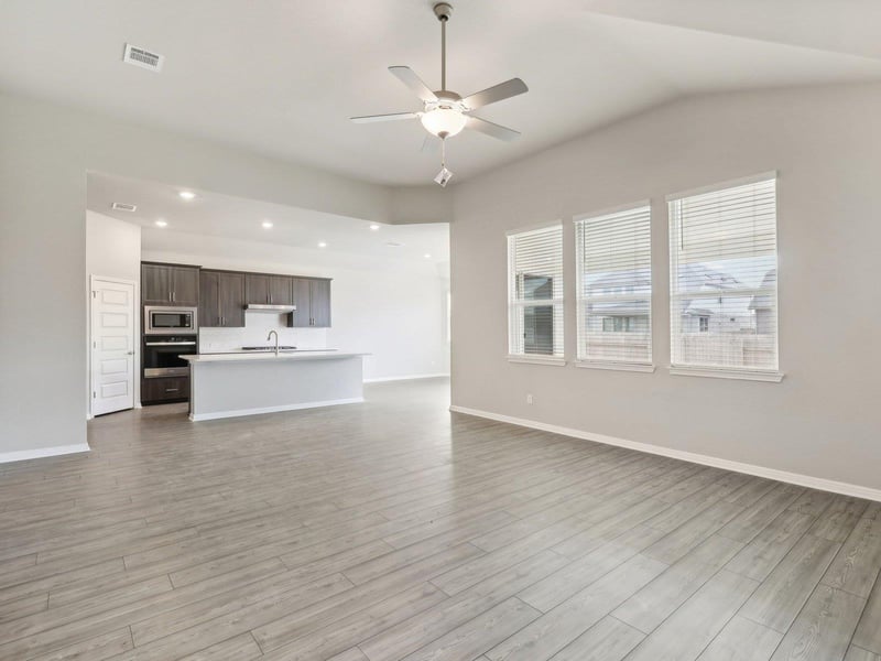 221 Bush Mountain CV, Dripping Springs, TX 78620