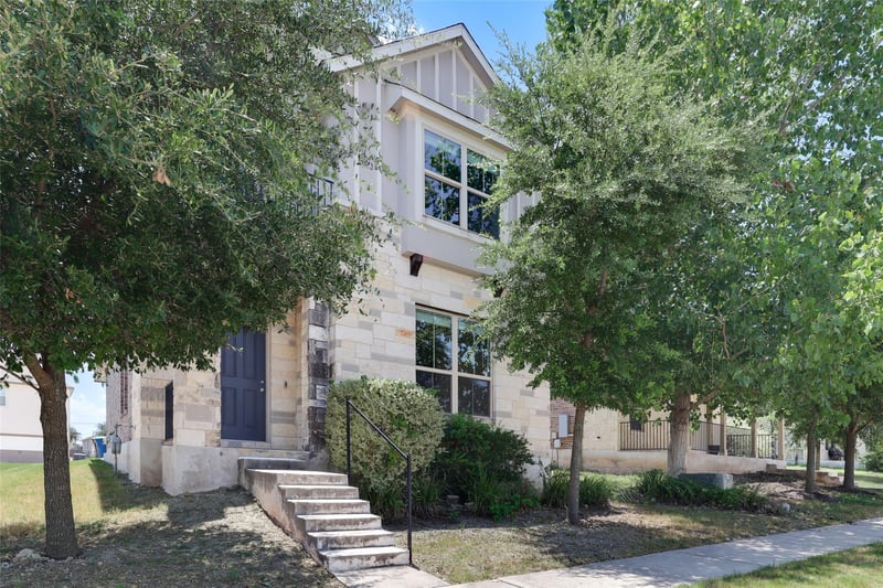 2929 Harvester LN, Round Rock, TX 78664