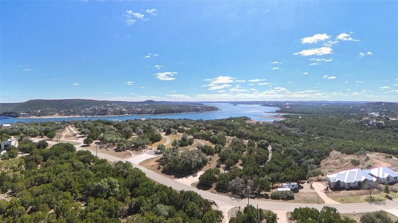8600 Ranchland Hills CV, Jonestown, TX 78645