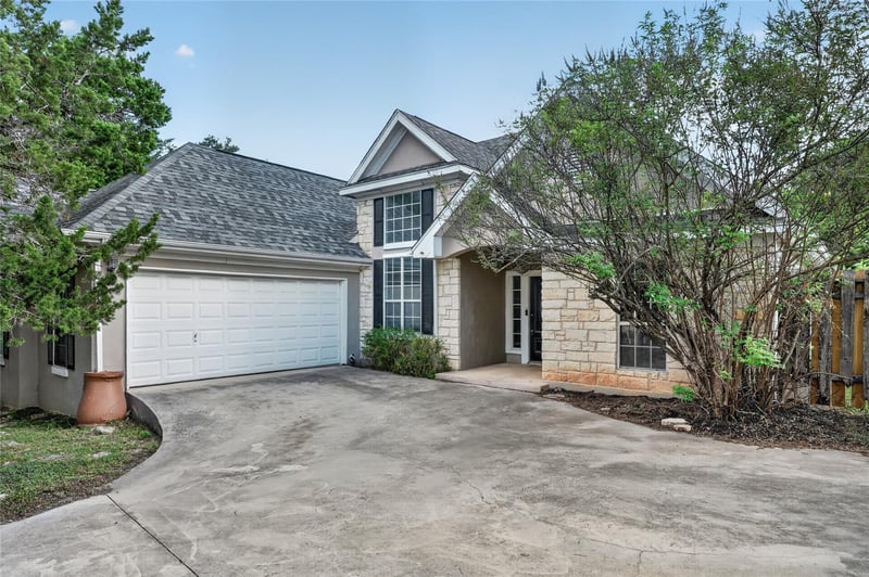 4 Cedarwood CIR, Wimberley, TX 78676