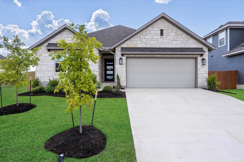 109 Bosco RD, Hutto, TX 78634