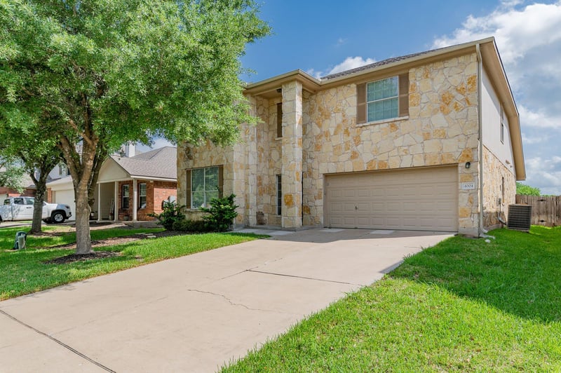 4004 Rocky Shore LN, Pflugerville, TX 78660