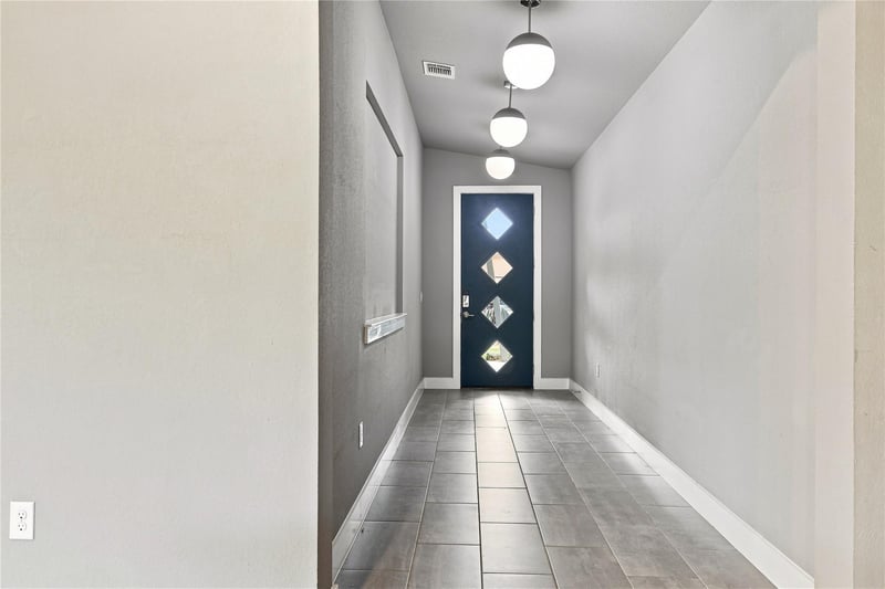 112 Dax DR, Liberty Hill, TX 78642