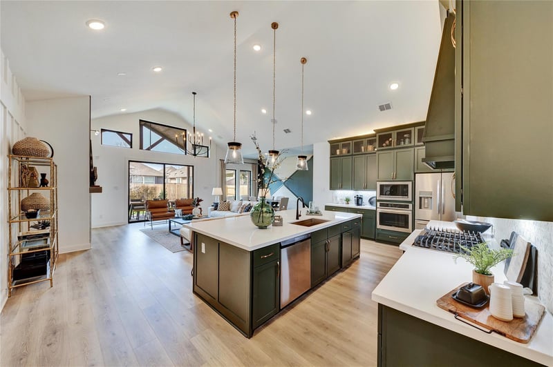 912 Sunny Ridge DR, Leander, TX 78641