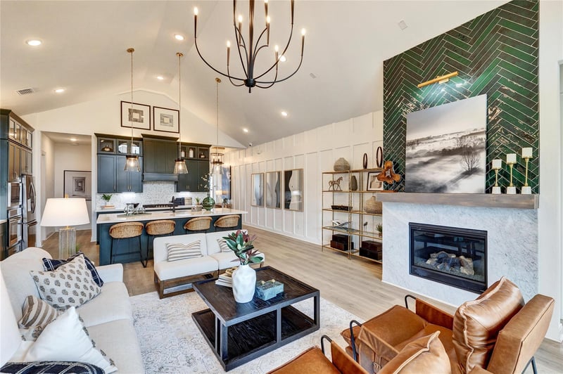 912 Sunny Ridge DR, Leander, TX 78641