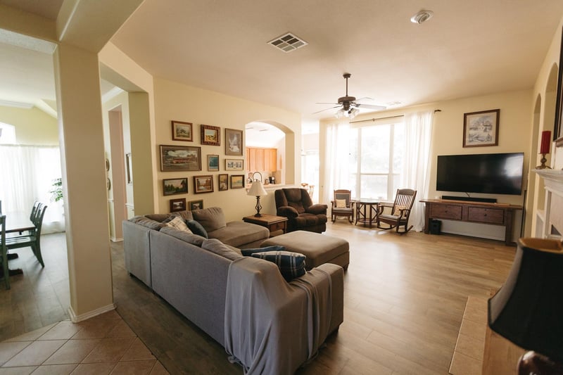 1801 Vintage DR, Leander, TX 78641
