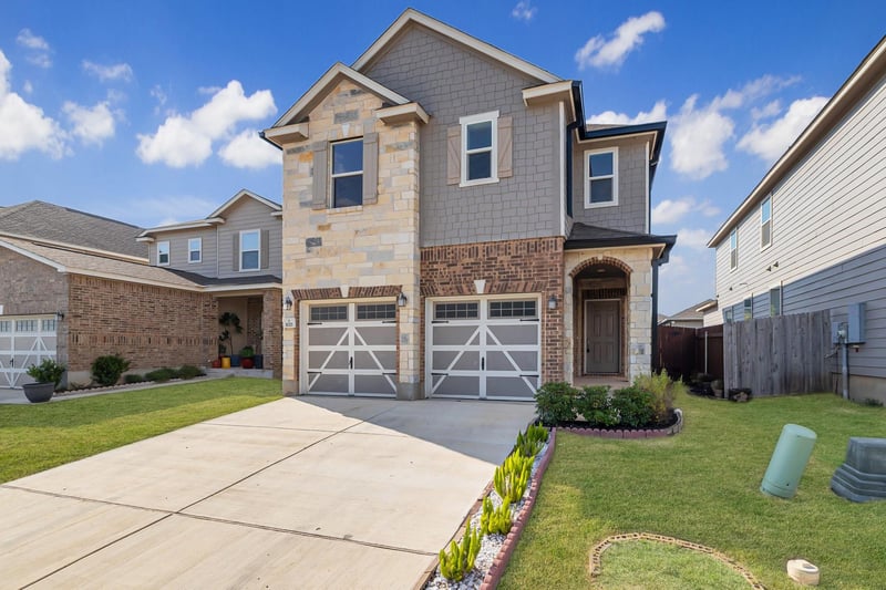 1021 Cowberry DR, Georgetown, TX 78626