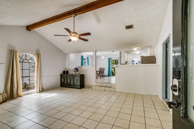304 Lea LN, Wimberley, TX 78676