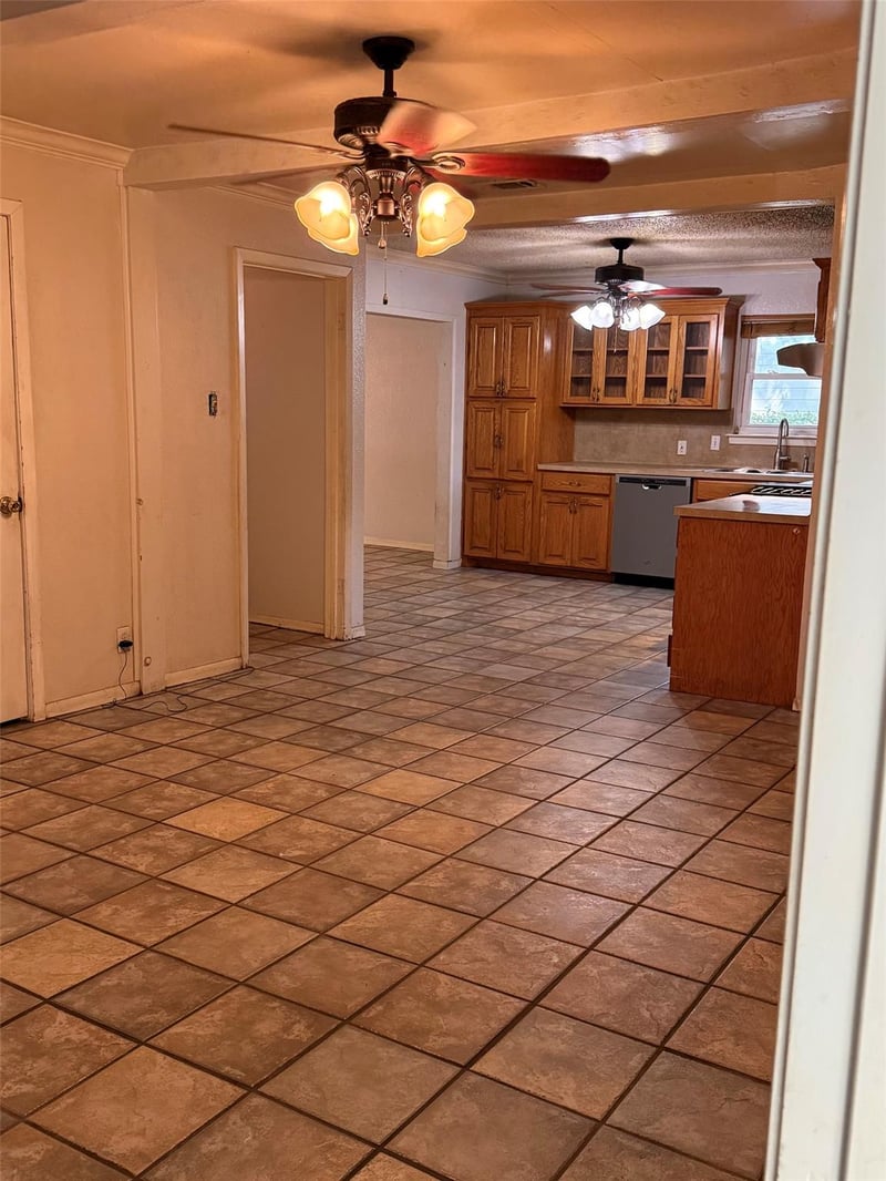 1402 Garden ST, Austin, TX 78702