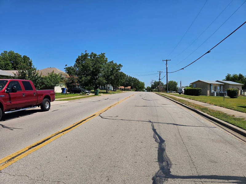 603 S Railroad Ave, Pflugerville, TX 78660
