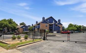 2500 Burleson RD #614, Austin, TX 78741