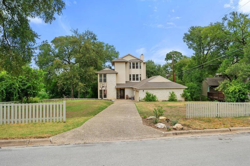 501 Westbrook DR, Austin, TX 78746
