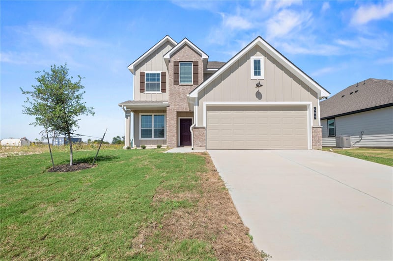 504 Sleep Hollow DR, Jarrell, TX 76537