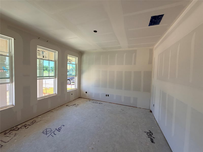 254 Gus Loop, Jarrell, TX 78626