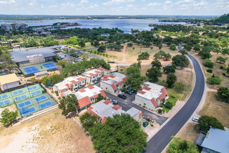 200 Free Rein #5, Horseshoe Bay, TX 78657