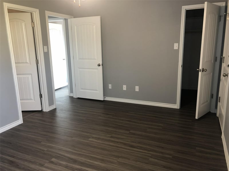 1818 Castroville TRL, Copperas Cove, TX 76522