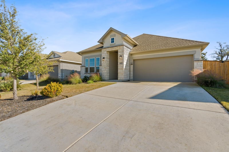 857 Whitetail DR, Round Rock, TX 78681