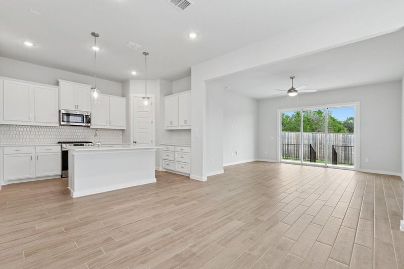 844 Boise DR, Leander, TX 78641