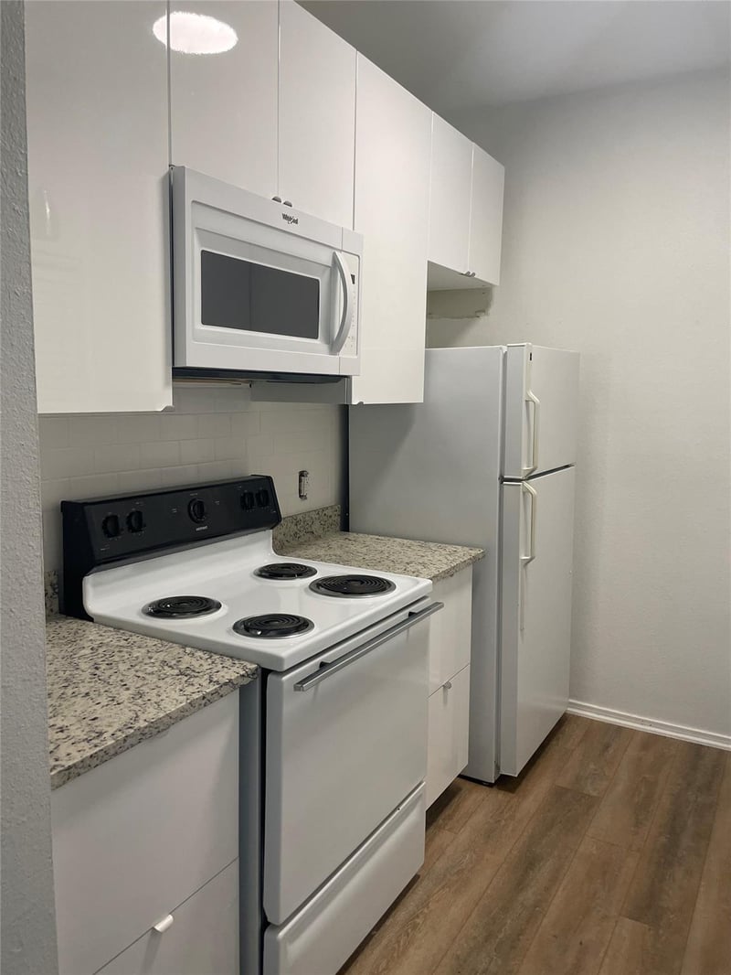 12166 Metric BLVD #243, Austin, TX 78758