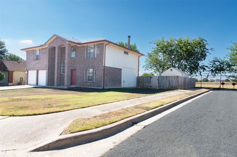 1601 Lantana DR, Round Rock, TX 78664