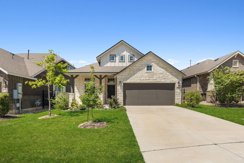612 Saturnia DR, Georgetown, TX 78628