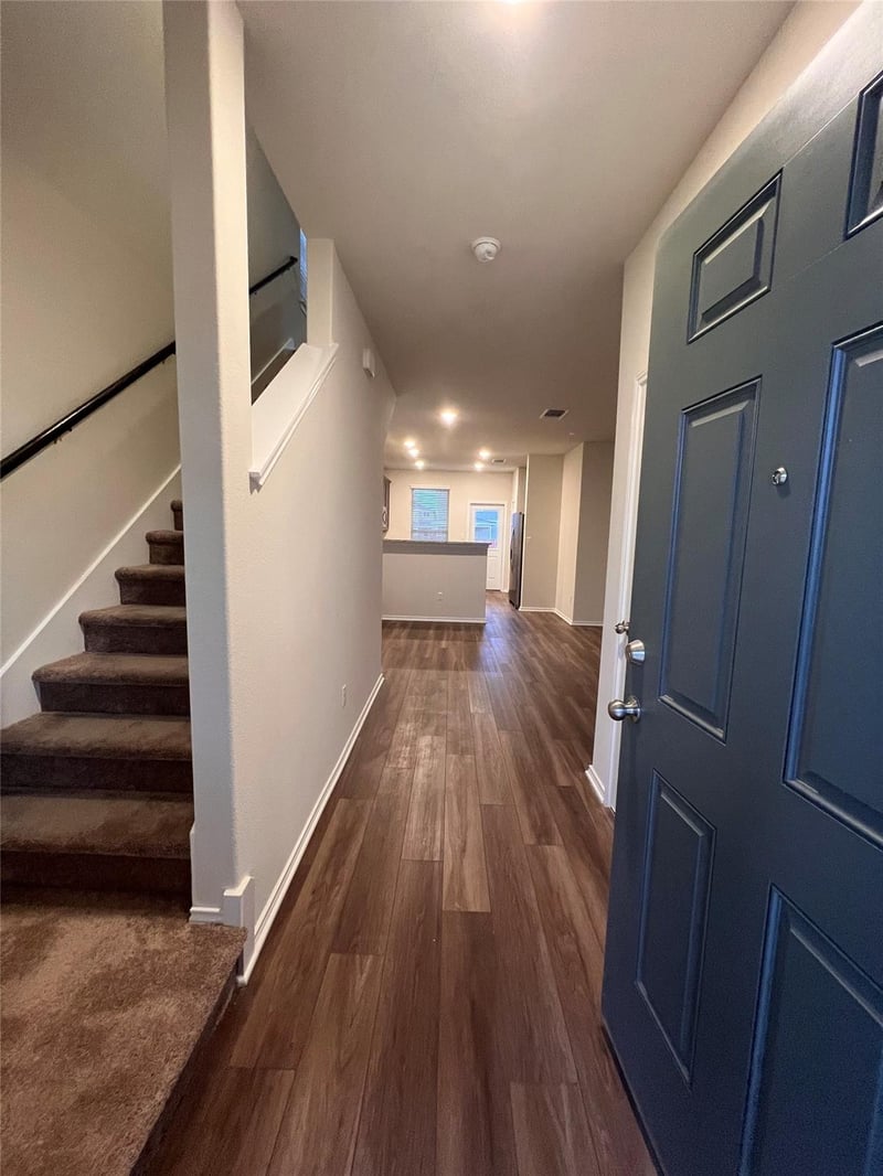 145 Purple Sandpiper LN, Leander, TX 78641