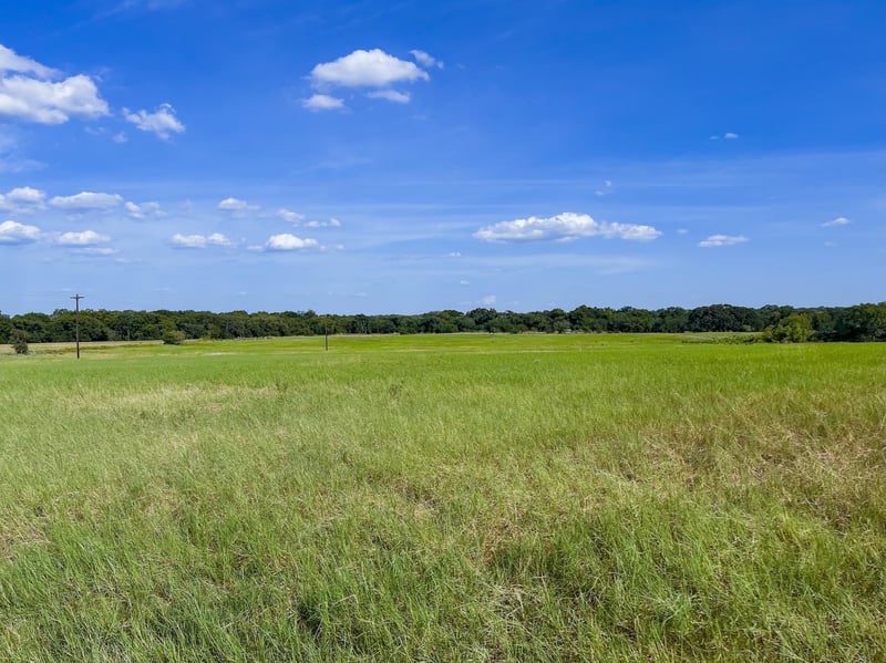 0001 Old Mcmahan RD, Lockhart, TX 78644