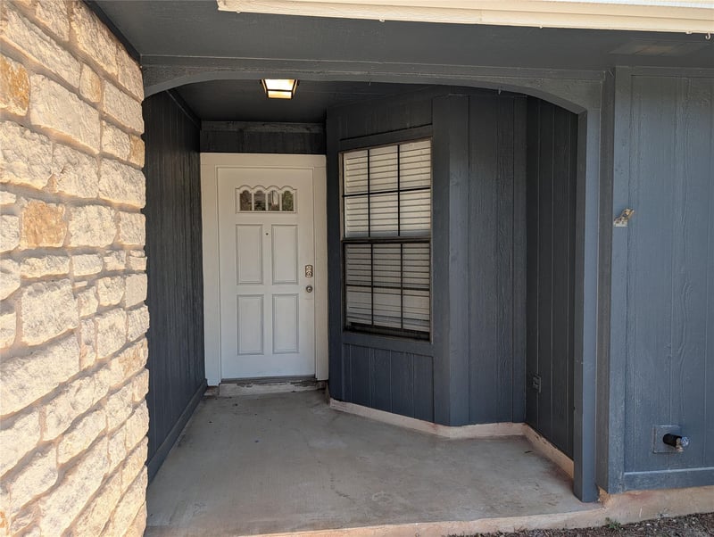 502 Dry Creek CV, Round Rock, TX 78681